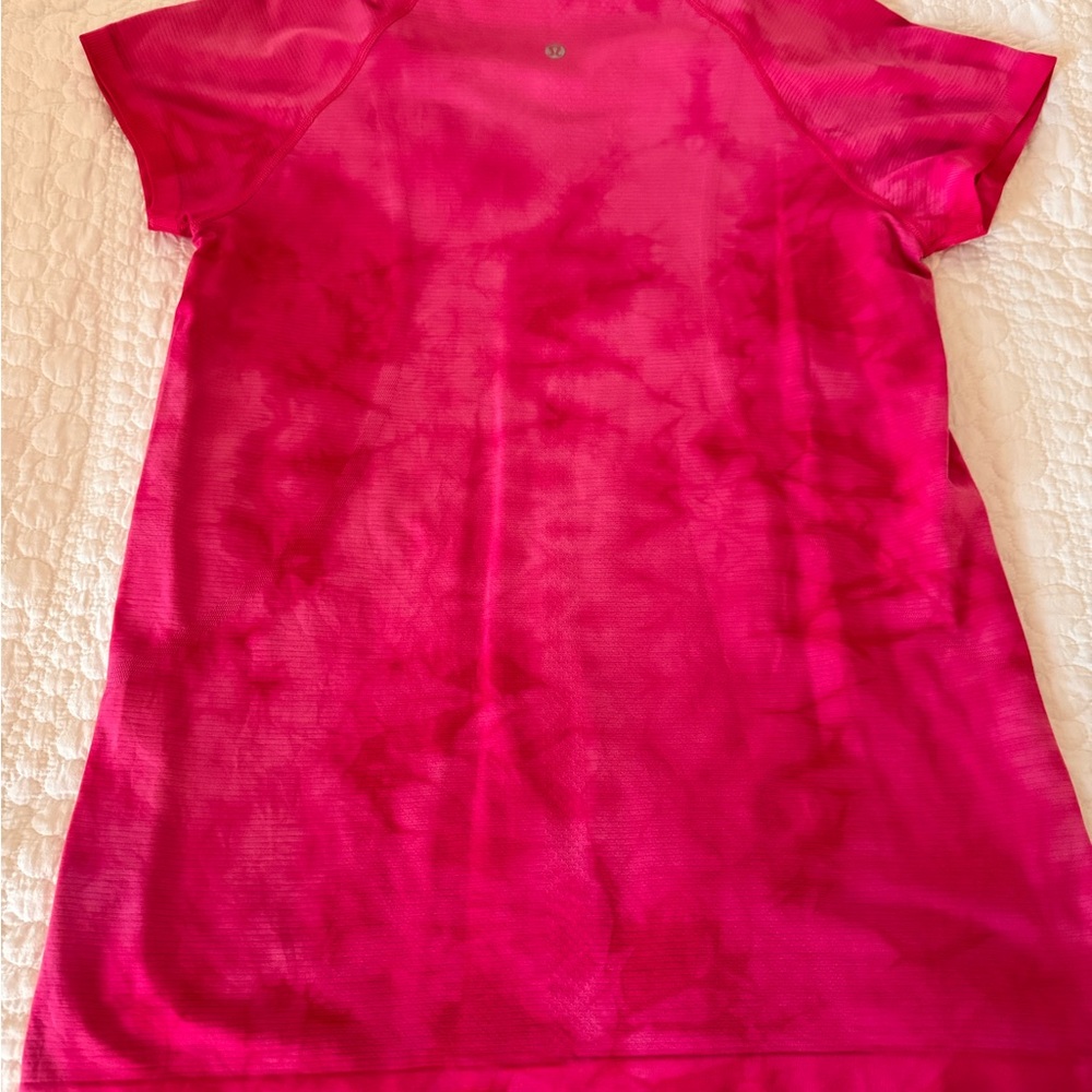 Lululemon swiftly tee